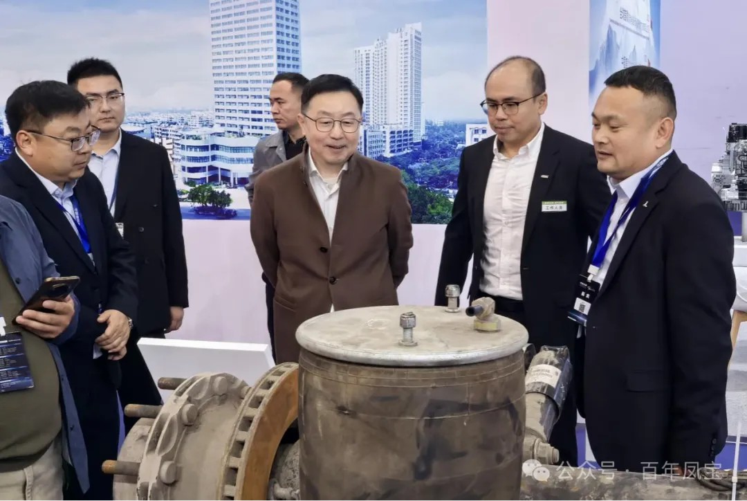 开云官方网页-开云（中国）
重科系列高效节能产品亮相中国国际商用车展