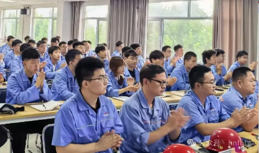 青春启航 · 筑梦重科——开云官方网页-开云（中国）
重科2026年新入职大学生见面会圆满举行